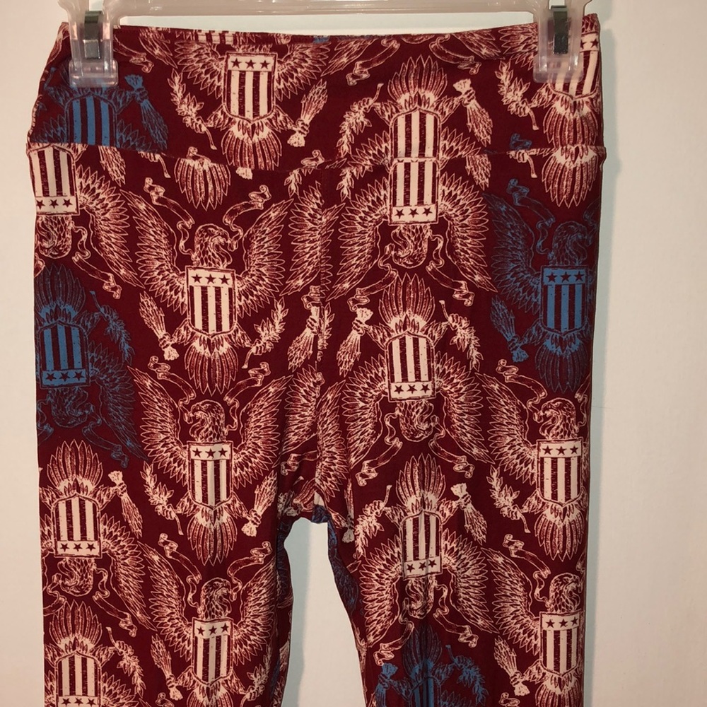 LuLaRoe eagle leggings